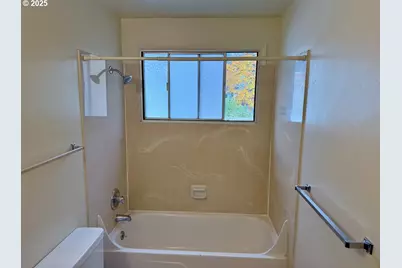 426 NW 11th St, Corvallis, OR 97330 - Photo 12
