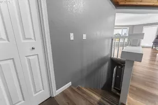 2453 Stephanie Ln, North Bend, OR 97459 - Photo 28