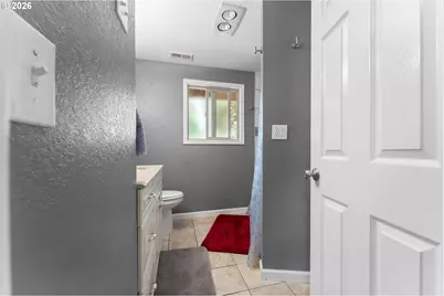 2453 Stephanie Ln, North Bend, OR 97459 - Photo 24