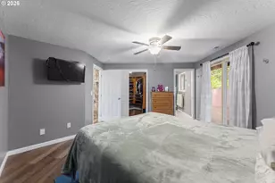 2453 Stephanie Ln, North Bend, OR 97459 - Photo 16