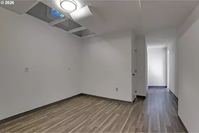 2160 SW Kings Ct, Portland, OR 97205 - Photo 28