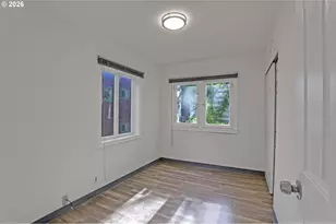 2160 SW Kings Ct, Portland, OR 97205 - Photo 30