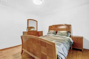 18978 Arrowwood Ave, Lake Oswego, OR 97035 - Photo 12