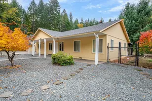 335 Cornett Ln, Cave Junction, OR 97523 - Photo 10