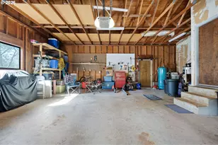 660 Elmar Dr, Winchester, OR 97495 - Photo 30