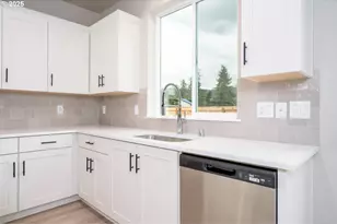 12685 SW Trask St, Beaverton, OR 97007 - Photo 8