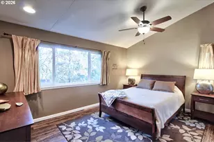 1943 NE 51st Ave, Hillsboro, OR 97124 - Photo 22