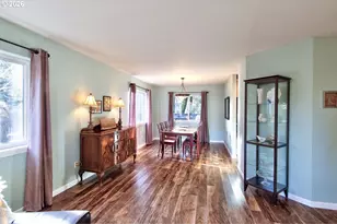 1943 NE 51st Ave, Hillsboro, OR 97124 - Photo 6