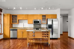 2350 NW Savier St, Portland, OR 97210 - Photo 8