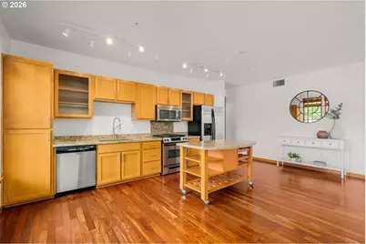 2350 NW Savier St #224, Portland, OR 97210 - Photo 6