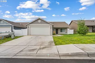 410 Costanza Ave, Umatilla, OR 97882 - Photo 2