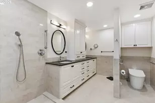 16050 NW Blueridge Dr, Beaverton, OR 97006 - Photo 28