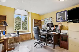 16050 NW Blueridge Dr, Beaverton, OR 97006 - Photo 32