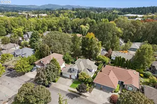 16050 NW Blueridge Dr, Beaverton, OR 97006 - Photo 44
