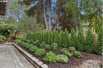 16050 NW Blueridge Dr, Beaverton, OR 97006 - Photo 38