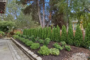 16050 NW Blueridge Dr, Beaverton, OR 97006 - Photo 38