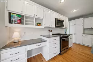 17958 NW Lone Rock Dr, Portland, OR 97229 - Photo 12