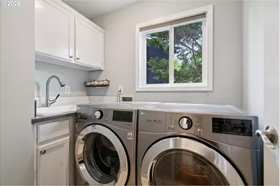 17958 NW Lone Rock Dr, Portland, OR 97229 - Photo 20
