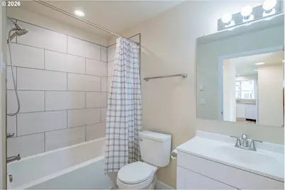 3392 Sunnyview Rd NE, Salem, OR 97301 - Photo 38