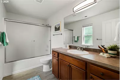 38796 Cascadia Village Dr, Sandy, OR 97055 - Photo 14