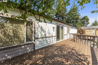 1770 Shorepines Dr, Coos Bay, OR 97420 - Photo 28