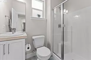 8485 SW 176th Ave, Beaverton, OR 97007 - Photo 14