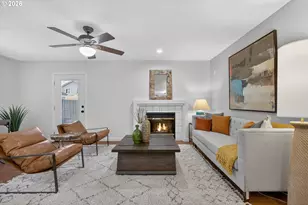 328 NW Freeman Ave, Hillsboro, OR 97124 - Photo 4