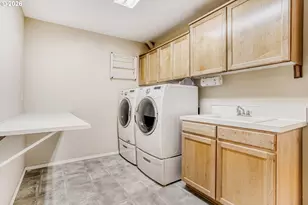 436 N Bridgeton Rd, Portland, OR 97217 - Photo 24