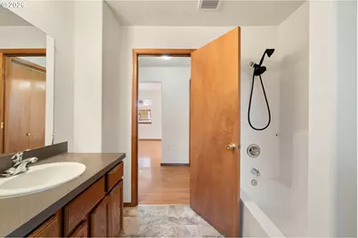 4701 NE Killingsworth St, Portland, OR 97218 - Photo 16