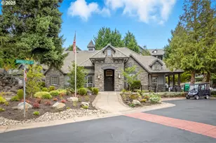 3565 Summerlinn Dr, West Linn, OR 97068 - Photo 2