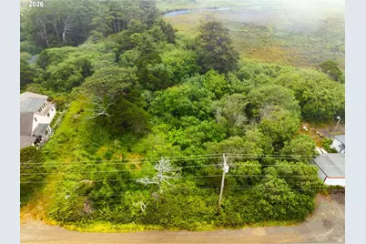 1820 Highway 101, Rockaway Beach, OR 97136 - Photo 10