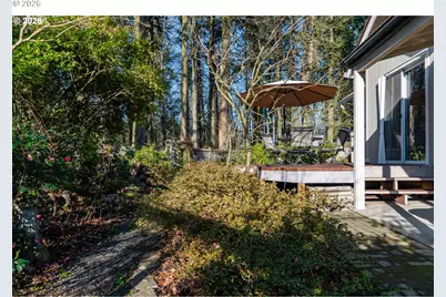 4366 Berry Ln, Eugene, OR 97404 - Photo 34