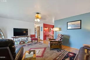 102 S Ocean Ave, Rockaway Beach, OR 97136 - Photo 4