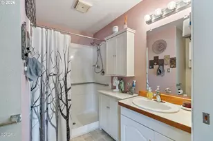 102 S Ocean Ave, Rockaway Beach, OR 97136 - Photo 10