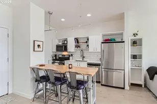 1255 NW 9th Ave, Portland, OR 97209 - Photo 14