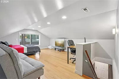 11085 SW Polsky Rd, Beaverton, OR 97005 - Photo 18