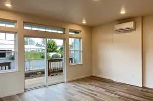 1451 37th St, Florence, OR 97439 - Photo 12