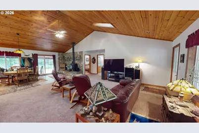 95835 Martin Ranch Rd, Brookings, OR 97415 - Photo 8