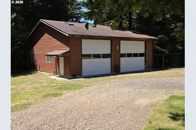 95835 Martin Ranch Rd, Brookings, OR 97415 - Photo 2