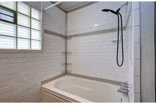 2787 Maryland St, Longview, WA 98632 - Photo 28