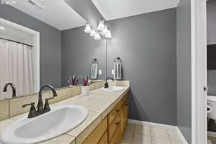 16715 NE 5th St, Vancouver, WA 98684 - Photo 22