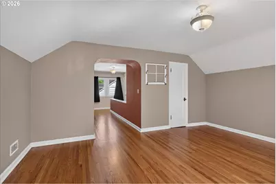 306 N Stafford St, Portland, OR 97217 - Photo 26