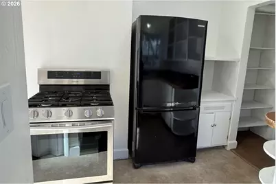 4733 E Amazon Dr, Eugene, OR 97405 - Photo 10