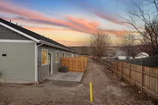 583 Park Springs Ave, Baker City, OR 97814 - Photo 4
