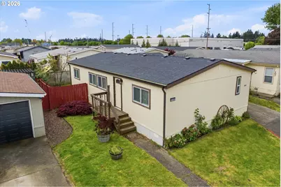 1000 S McKern Ct #102, Newberg, OR 97132 - Photo 2