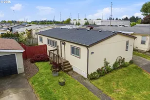 1000 S McKern Ct, Newberg, OR 97132 - Photo 2