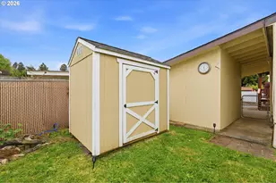 1000 S McKern Ct, Newberg, OR 97132 - Photo 32