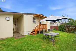 1000 S McKern Ct, Newberg, OR 97132 - Photo 36