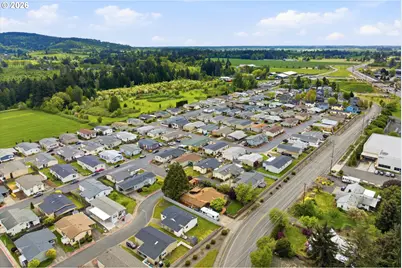 1000 S McKern Ct #102, Newberg, OR 97132 - Photo 44