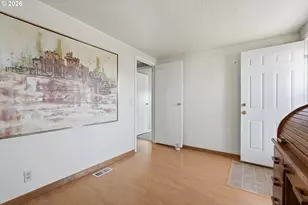 1000 S McKern Ct, Newberg, OR 97132 - Photo 26